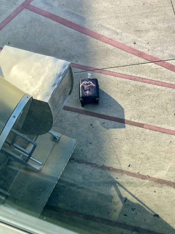 Bad Days Happen (27 pics)