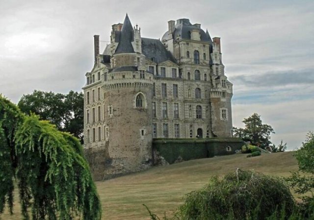 The World's Most Haunted Spots (20 pics)