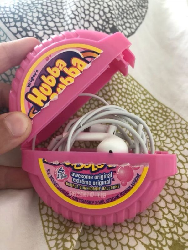 What Is Going On Here? (28 pics) What Is Going On Here? (28 pics)