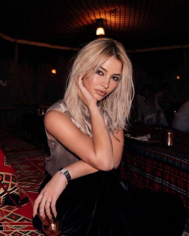 Beauty Girls (30 pics) Beauty Girls (30 pics)