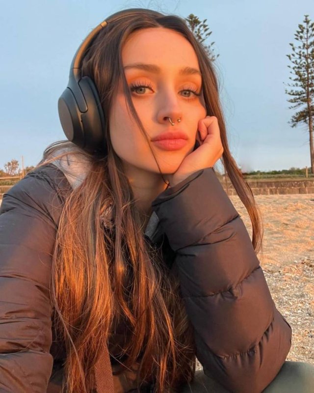 Beauty Girls (30 pics) Beauty Girls (30 pics)