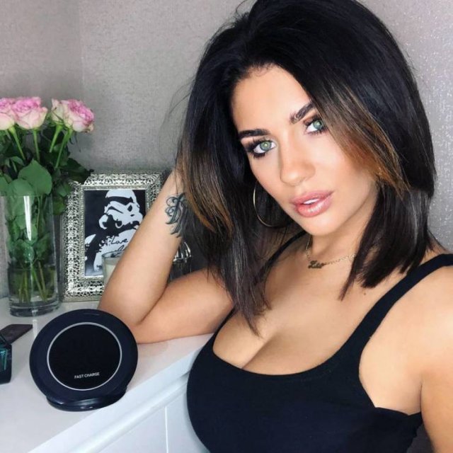 Beauty Girls (37 pics) Beauty Girls (37 pics)