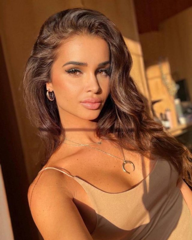 Beauty Girls (37 pics) Beauty Girls (37 pics)