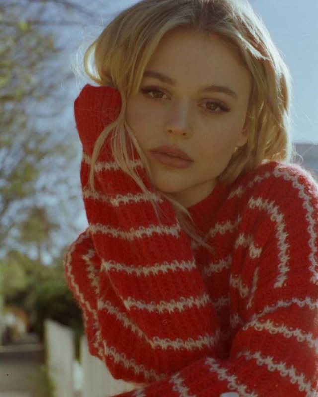 Beauty Girls (37 pics) Beauty Girls (37 pics)