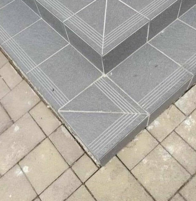 Failed Designs (25 pics)