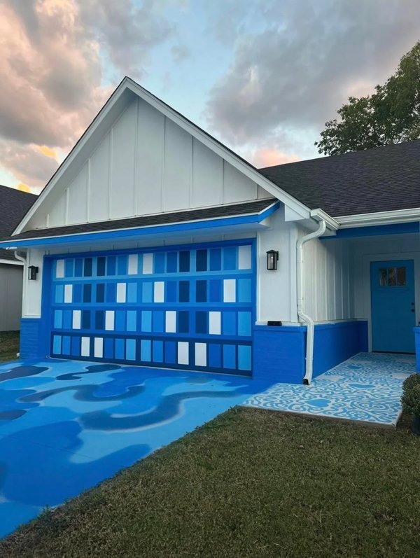 Weird Constructions (23 pics)