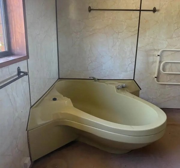 Weird Constructions (23 pics) Weird Constructions (23 pics)