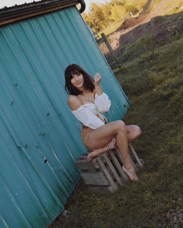 Beauty Girls (33 pics)