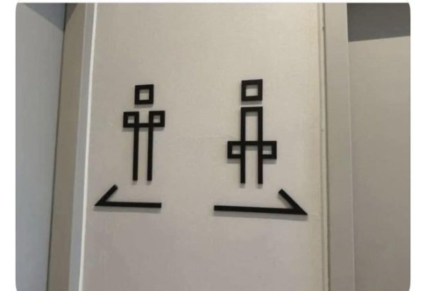 What Is Going On Here? (44 pics) What Is Going On Here? (44 pics)