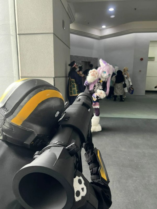 What Is Going On Here? (44 pics) What Is Going On Here? (44 pics)