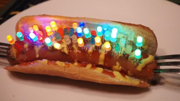 What Is Going On Here? (44 pics) What Is Going On Here? (44 pics)