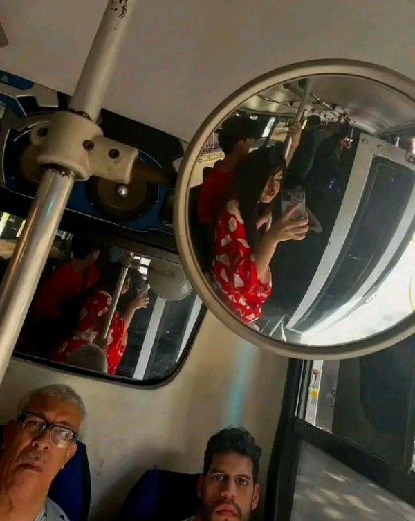 What Is Going On Here? (44 pics) What Is Going On Here? (44 pics)