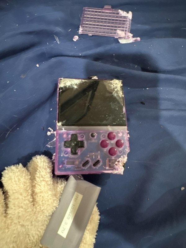 Bad Days Happen (24 pics)