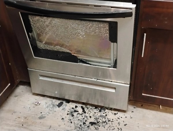 Bad Days Happen (24 pics)