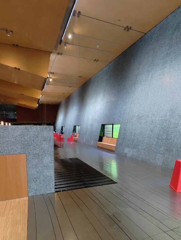 Failed Designs (25 pics)