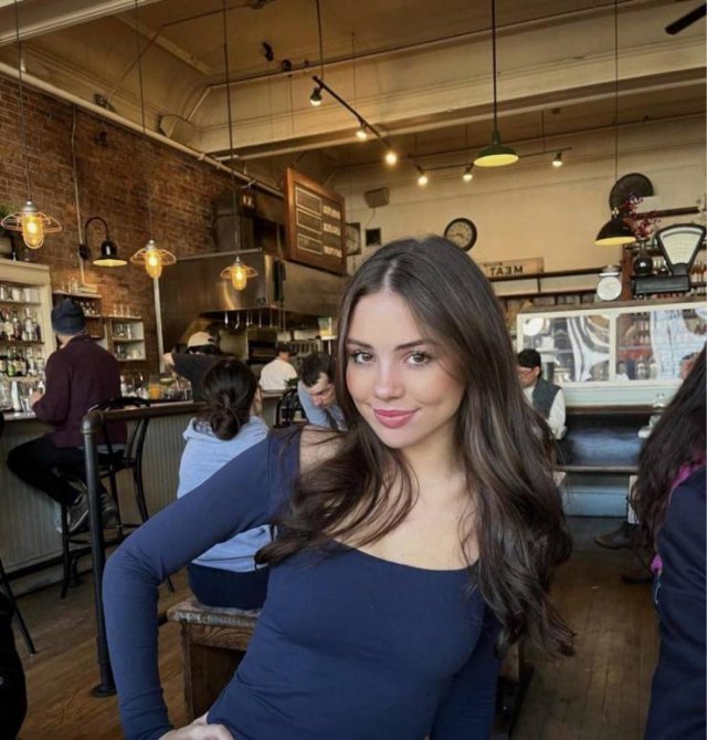 Beauty Girls (23 pics)