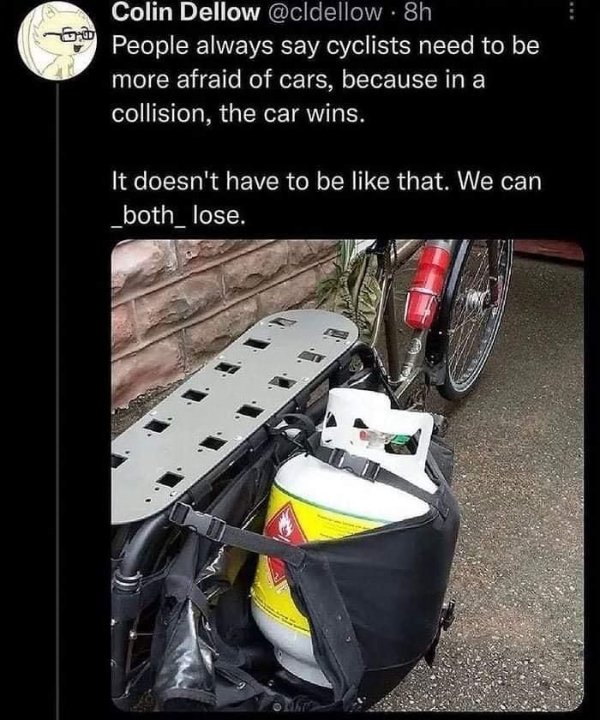 What Is Going On Here? (31 pics)