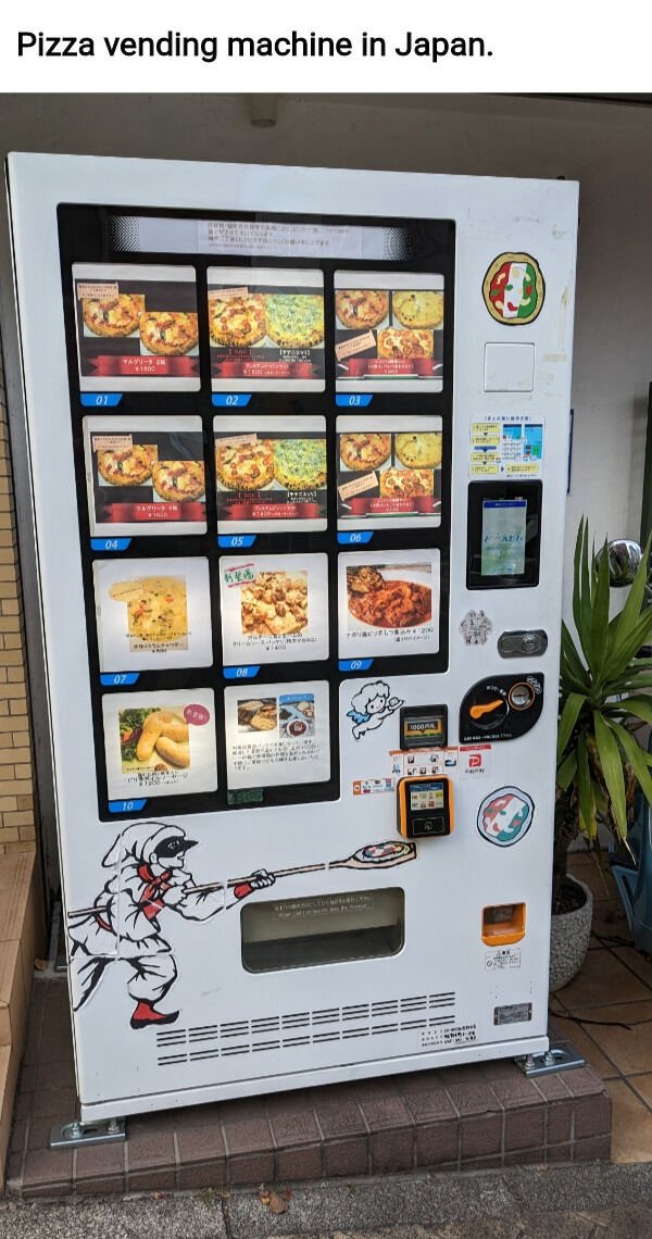 Interesting Photos From Japan (30 pics)