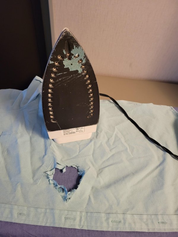 Bad Days Happen (22 pics)