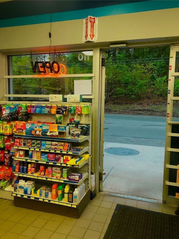 Cool Photos From Around The World (26 pics)