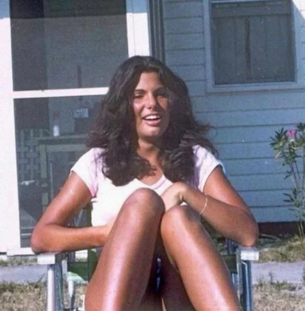 People Share Cool Photos From The Past (23 pics)