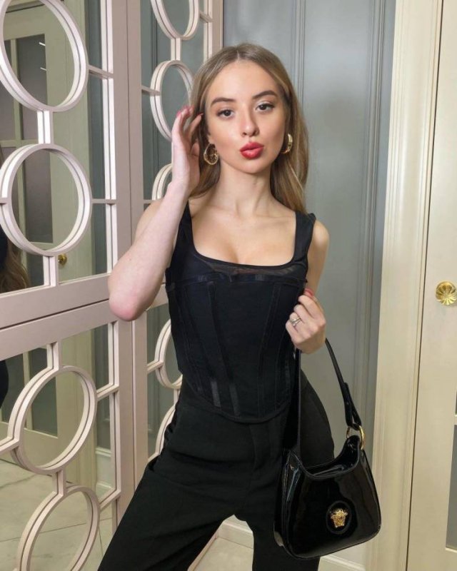 Beauty Girls (35 pics)