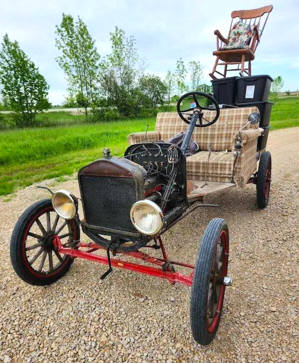 Strange Finds And Situations (31 pics)