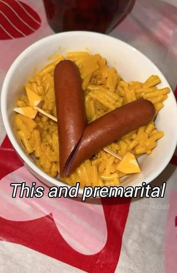 Dating And Relationship Memes (24 pics)