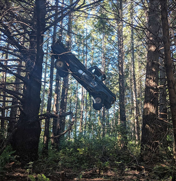 What Is Going On Here? (32 pics) What Is Going On Here? (32 pics)