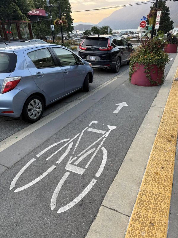 Awful Designs And Constructions (41 pics) Awful Designs And Constructions (41 pics)