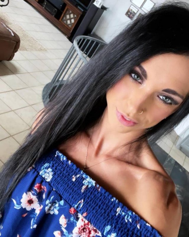 Beauty Girls (32 pics) Beauty Girls (32 pics)