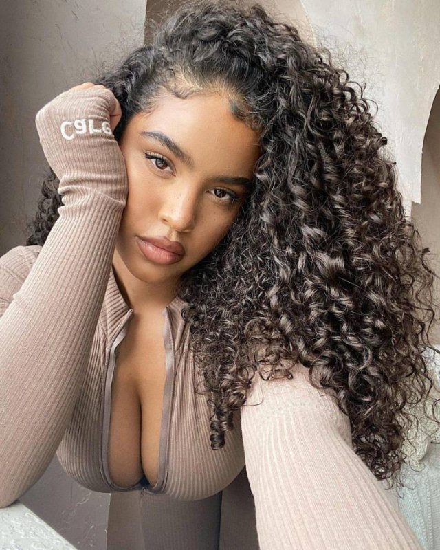 Beauty Girls (32 pics) Beauty Girls (32 pics)