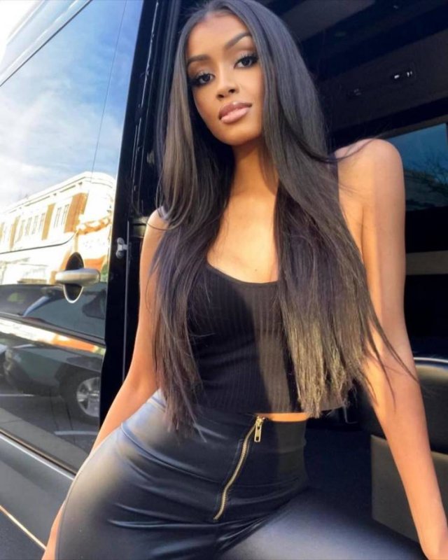 Hot Girls (35 pics) Hot Girls (35 pics)