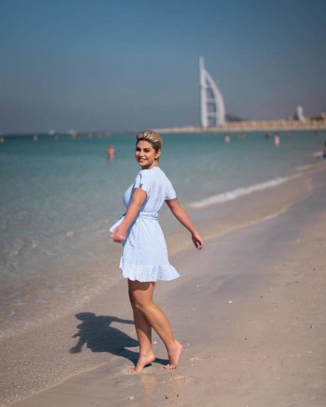 Hot Girls (35 pics) Hot Girls (35 pics)