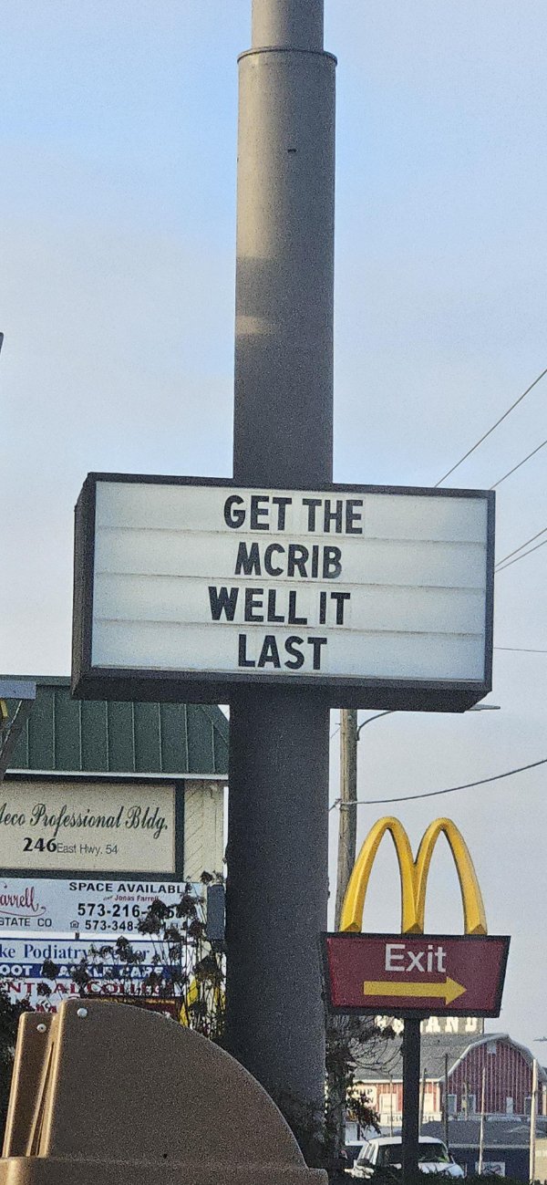 Translation Disasters (31 pics) Translation Disasters (31 pics)