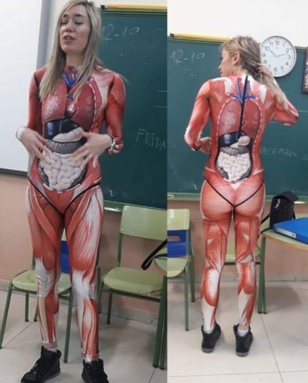 What Is Going On Here? (52 pics) What Is Going On Here? (52 pics)