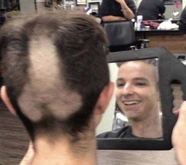 What Is Going On Here? (52 pics) What Is Going On Here? (52 pics)