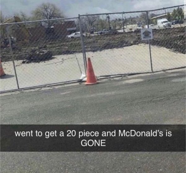 Weird Finds And Situations (25 pics) Weird Finds And Situations (25 pics)