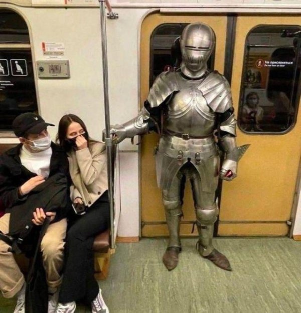 What Is Going On Here? (52 pics) What Is Going On Here? (52 pics)