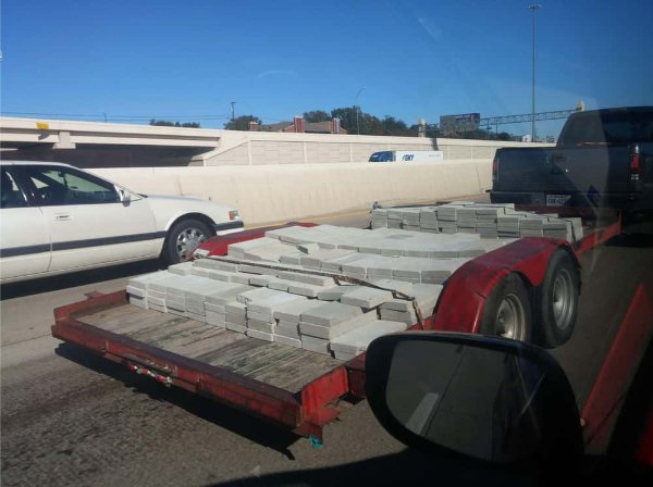 Weird Finds And Situations (25 pics) Weird Finds And Situations (25 pics)