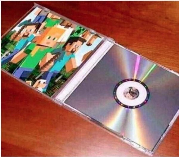 Weird Finds And Situations (25 pics) Weird Finds And Situations (25 pics)