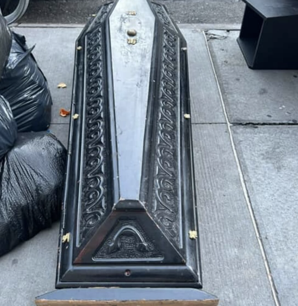 Cool Free Roadside Finds (25 pics) Cool Free Roadside Finds (25 pics)