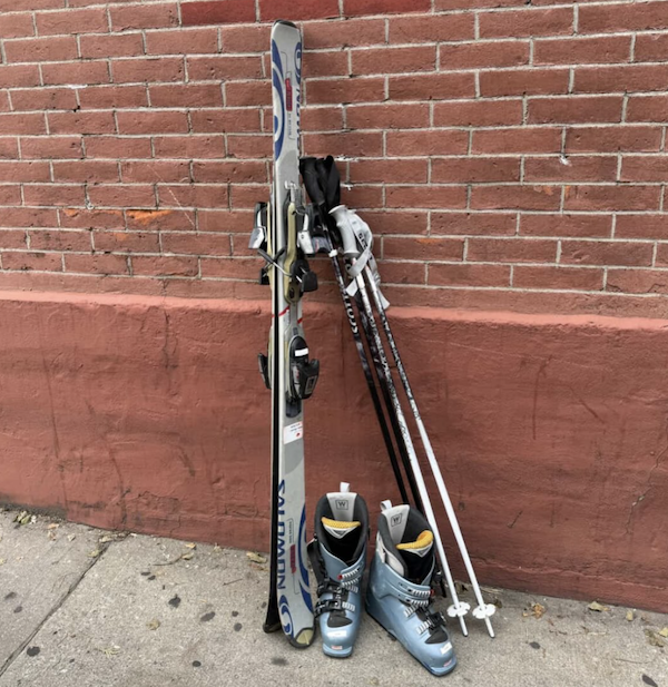 Cool Free Roadside Finds (25 pics) Cool Free Roadside Finds (25 pics)