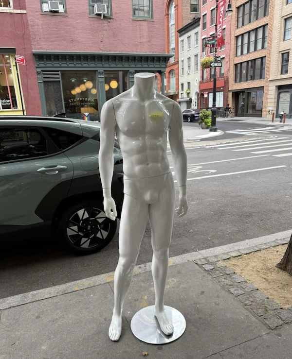 Cool Free Roadside Finds (25 pics)