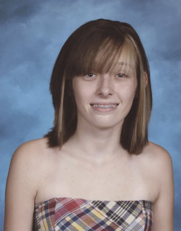 People Share Their Awkward Photos (30 pics) People Share Their Awkward Photos (30 pics)