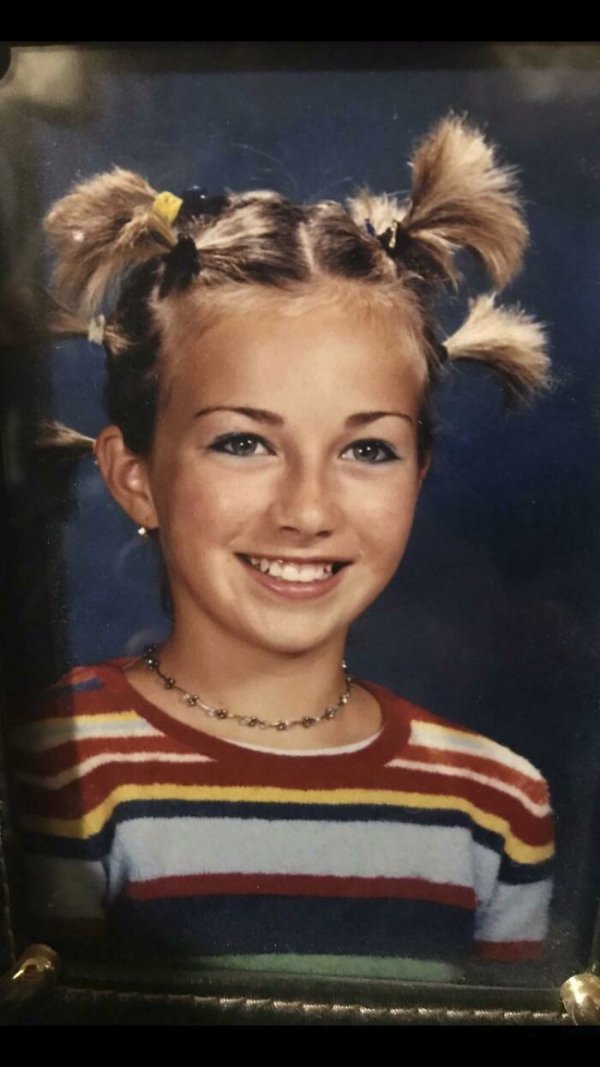 People Share Their Awkward Photos (30 pics) People Share Their Awkward Photos (30 pics)