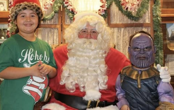 Awkward Christmas Photos (25 pics)