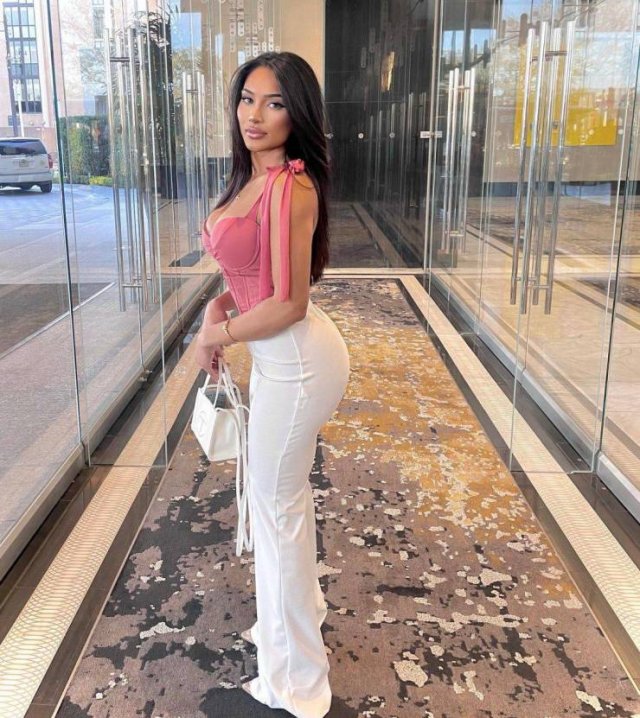 Beauty Girls (34 pics) Beauty Girls (34 pics)