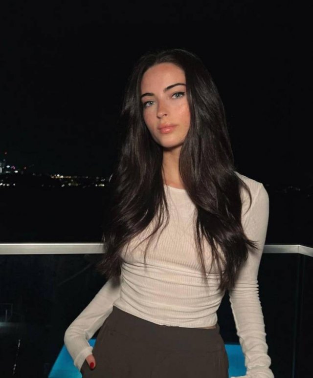 Beauty Girls (34 pics) Beauty Girls (34 pics)