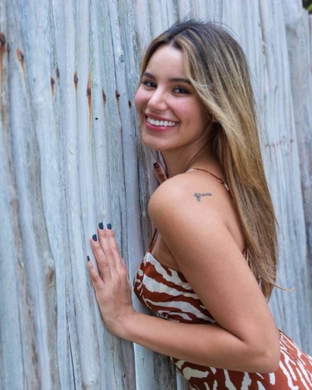 Beauty Girls (34 pics) Beauty Girls (34 pics)